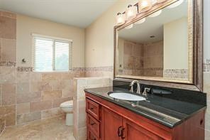 Bathroom at 1608 Freeman Ct, Arlington