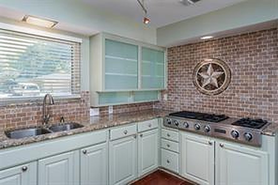 Kitchen 3 at 1608 Freeman Ct, Arlington