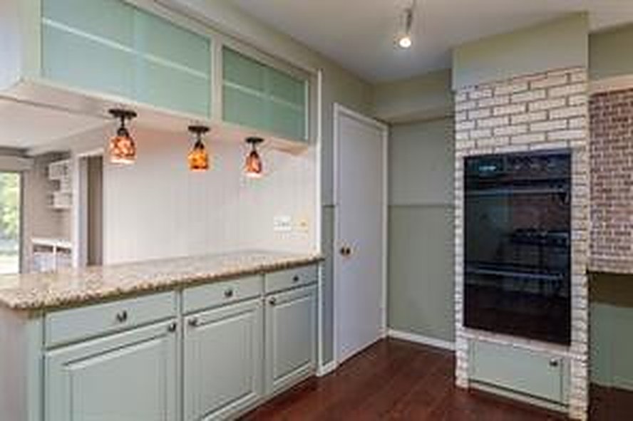 Kitchen 4 at 1608 Freeman Ct, Arlington