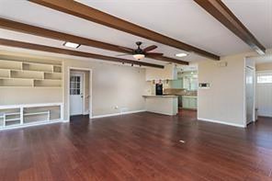 Living room 3 at 1608 Freeman Ct, Arlington