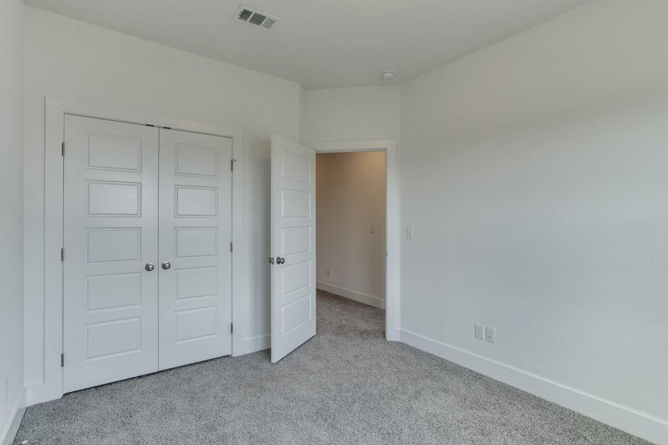 Fourth bedroom at 206 Topaz in New Braunfels