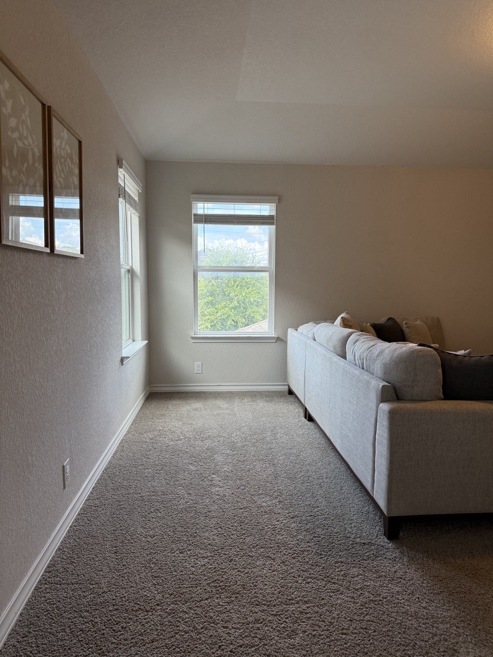 Family room open to the kitchen at 22126 Backspin, San Antonio