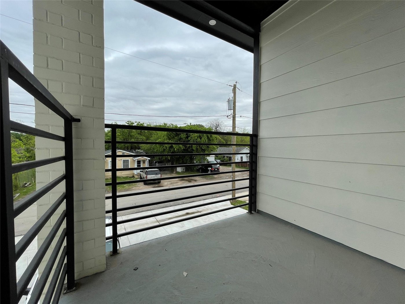 Entertaining balcony overlooking Dallas at 2417 N Winnetka Ave