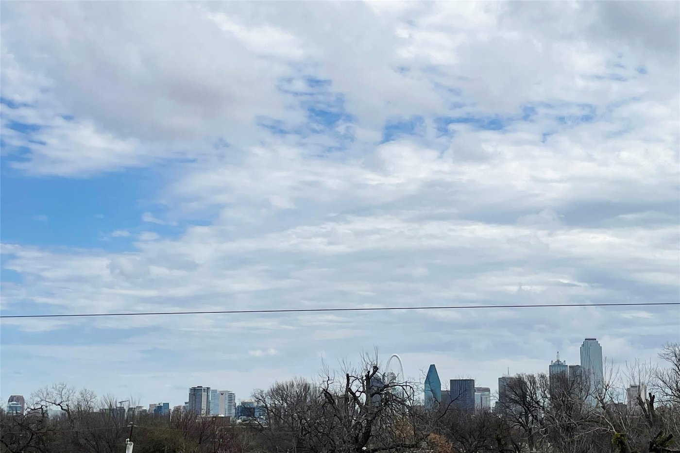 Downtown Dallas skyline view from 2417 N Winnetka Ave
