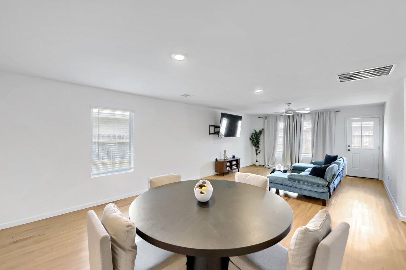 Dining space open to the kitchen at 2729 Cadiz Bay Dr, Conroe