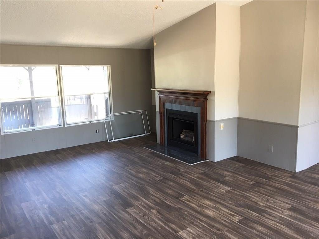 Living room 2 at 365 Darrell Rd, Roanoke