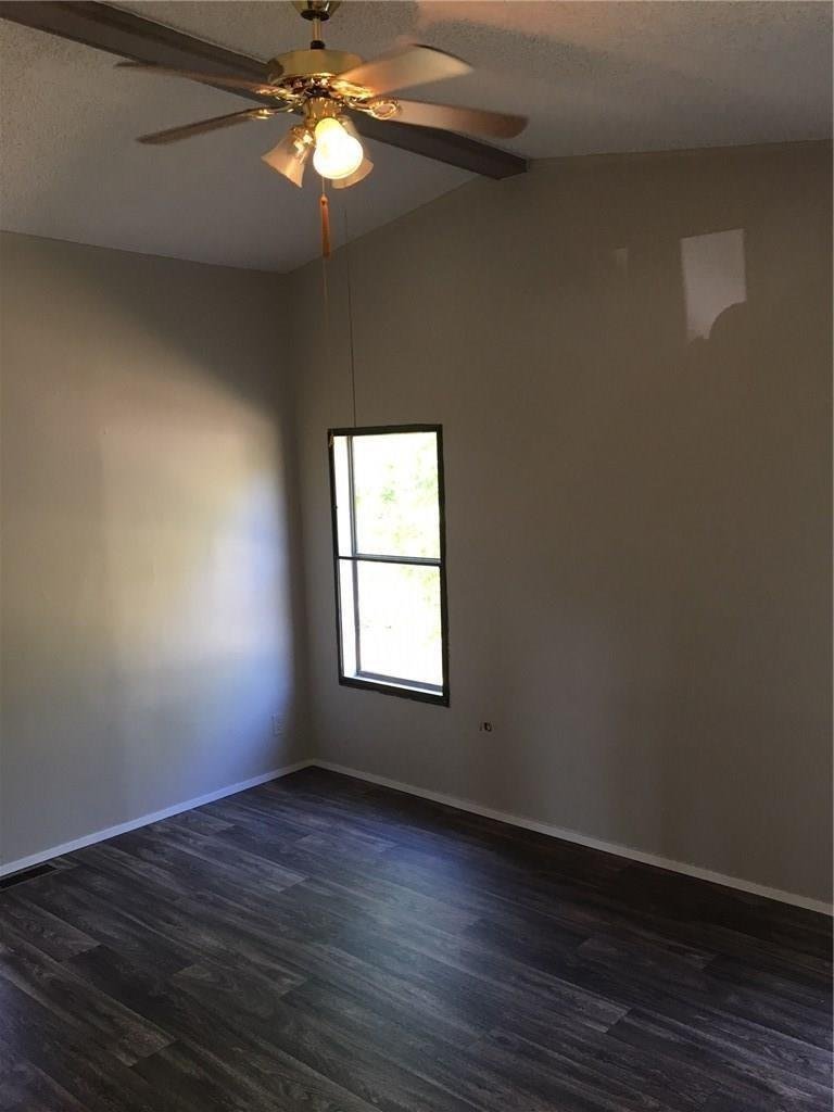 Primary bedroom at 365 Darrell Rd, Roanoke
