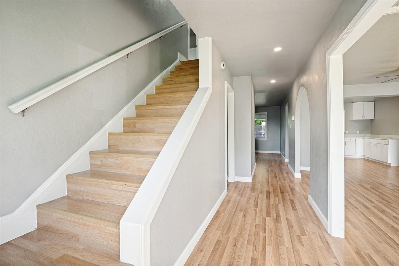 Staircase at 4401 Ivy Dr, Mesquite