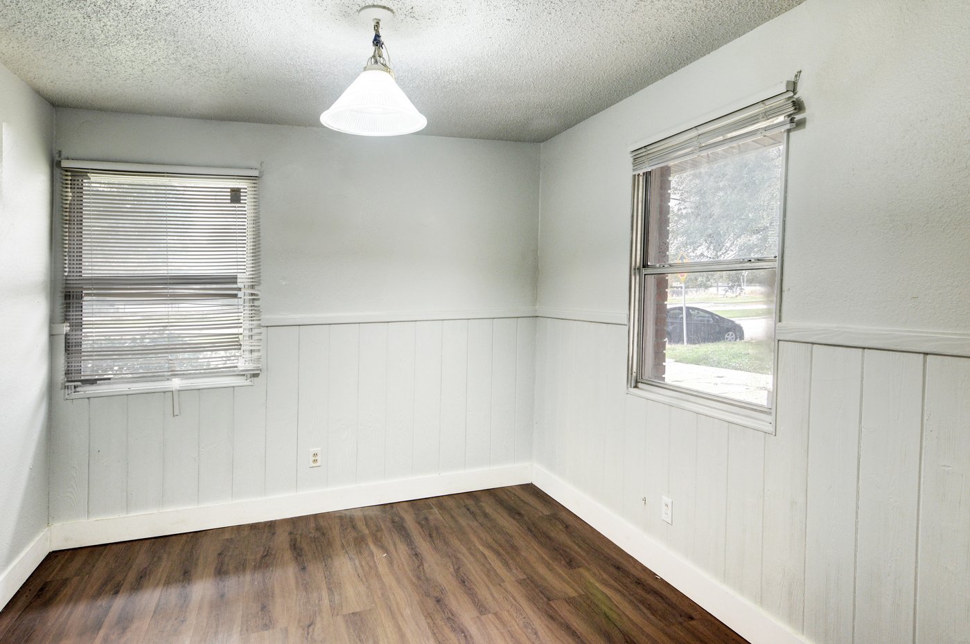 Dining area with luxury vinyl plank flooring at 5413 Wedgwood Dr Fort Worth