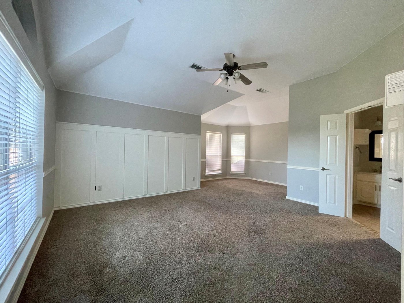 Primary bedroom 3 at 6505 Josephine Dr, Arlington