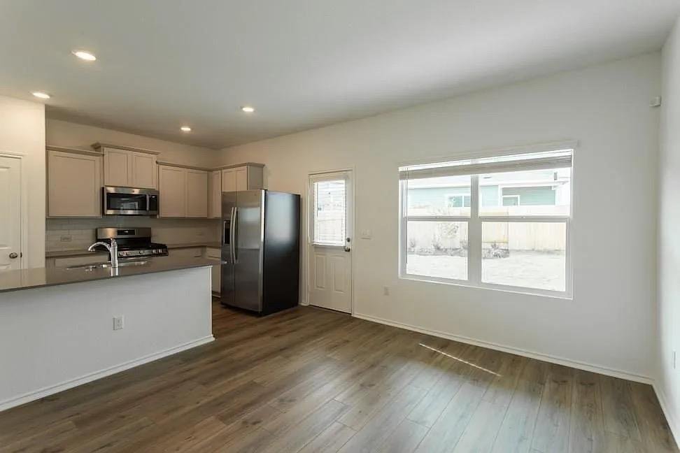 Living room 2 at 7104 Spotted Leaf Way, Del Valle