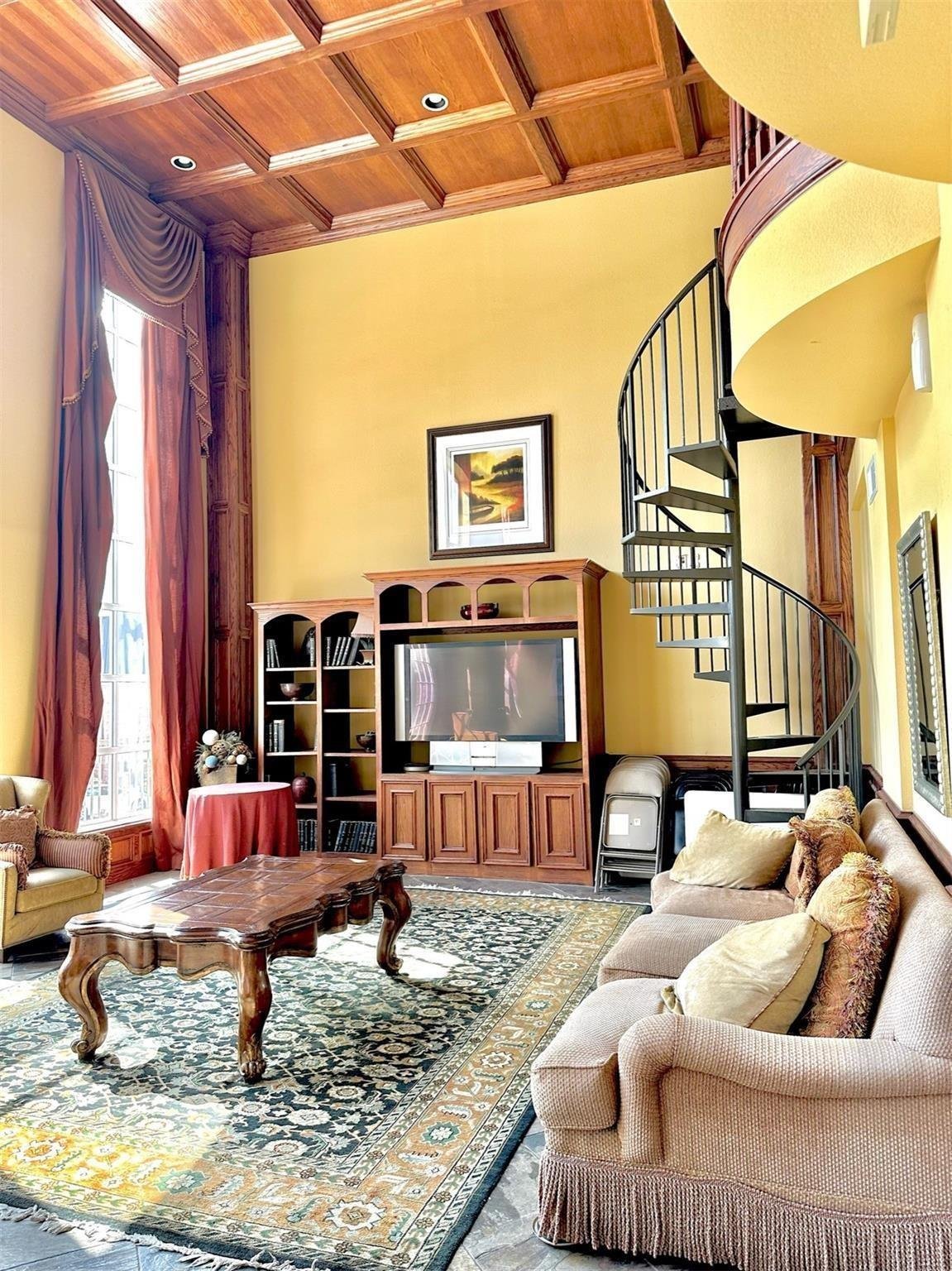 Club room at 7575 Kirby Dr #3203, Houston