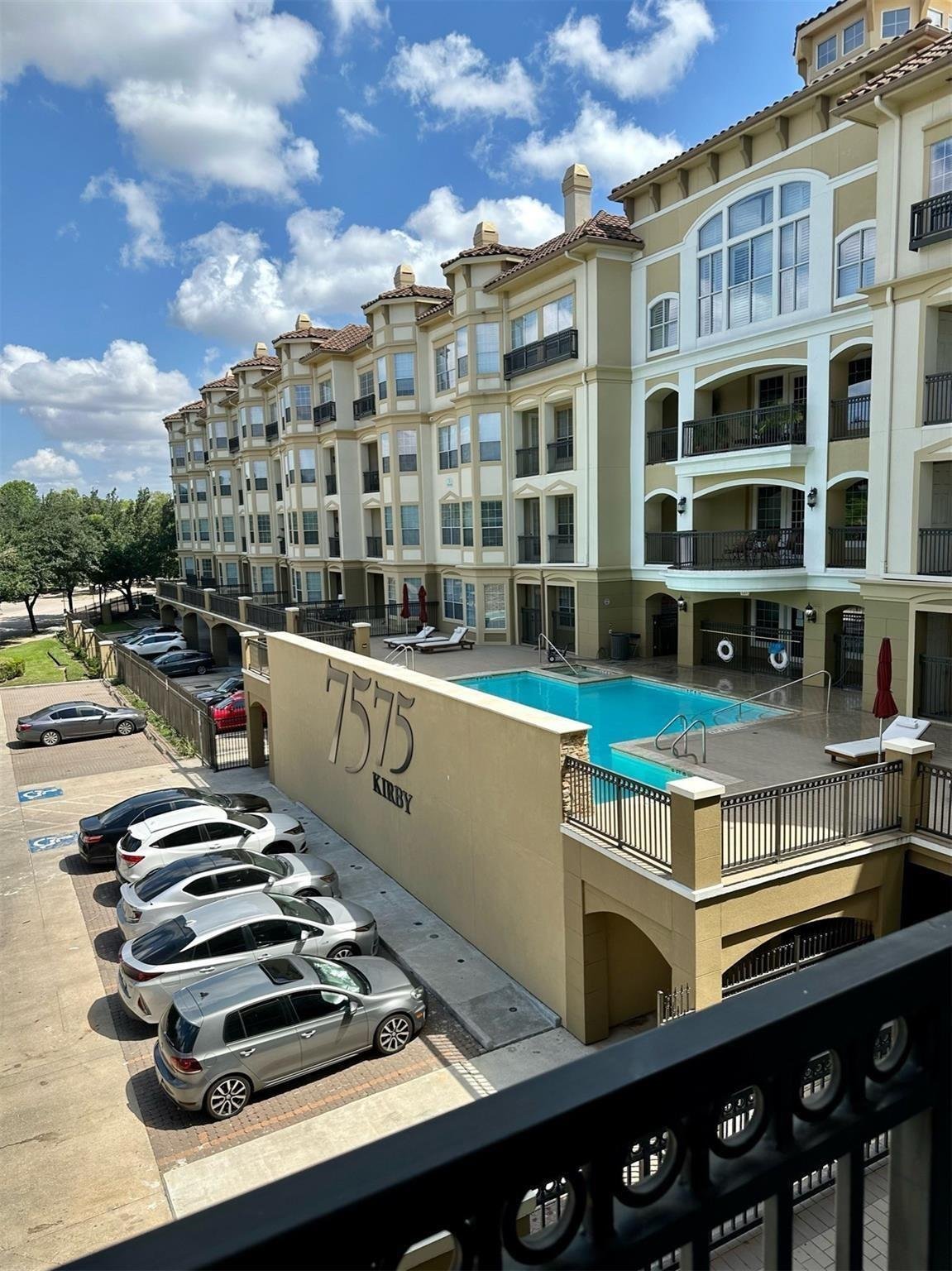 Community view at 7575 Kirby Dr #3203, Houston